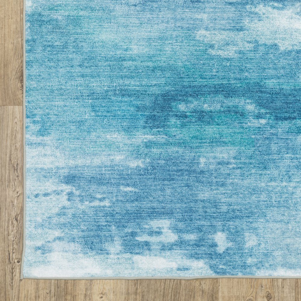 Sumter SUM10 Blue/ Ivory Indoor Area Rug - 5' x 7'