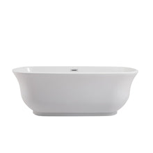 67 inch soaking bathtub in glossy white