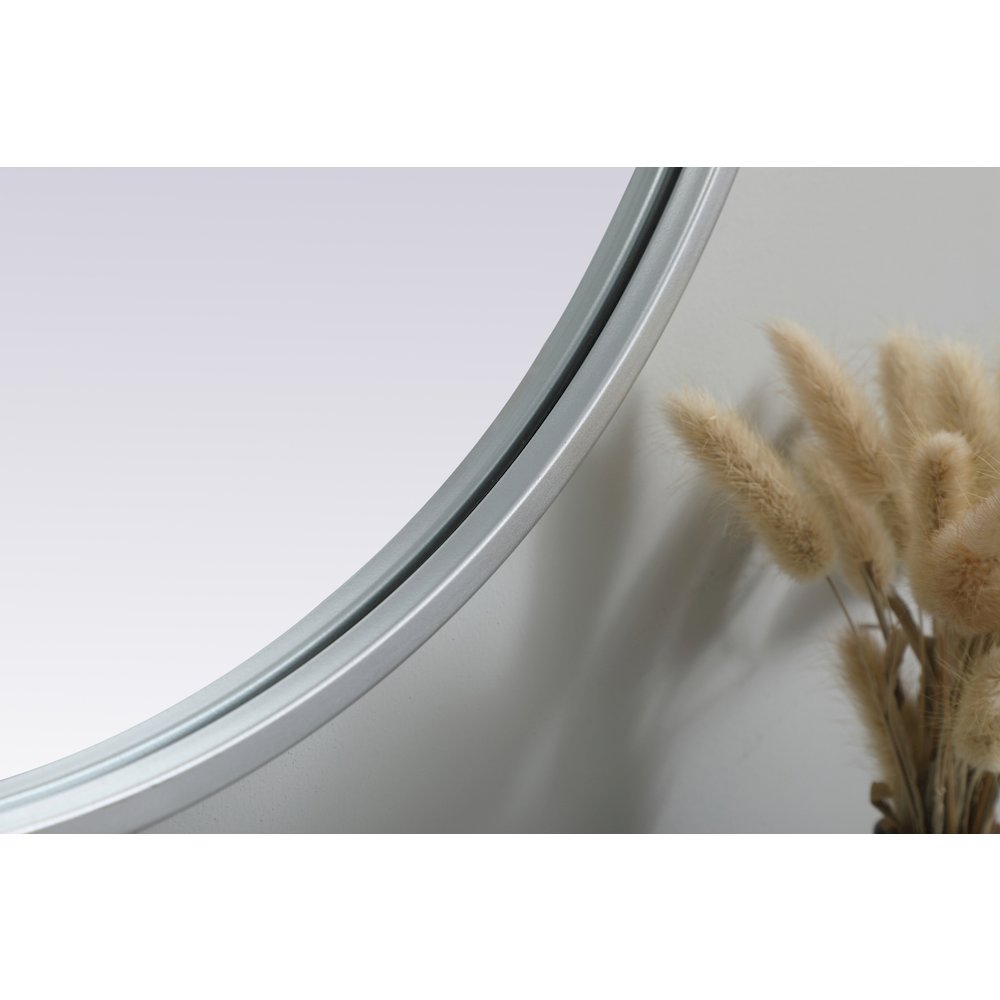 Metal Frame Oval Mirror 20x30 Inch in Silver