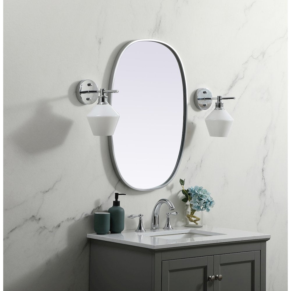 Metal Frame Oval Mirror 20x30 Inch in Silver