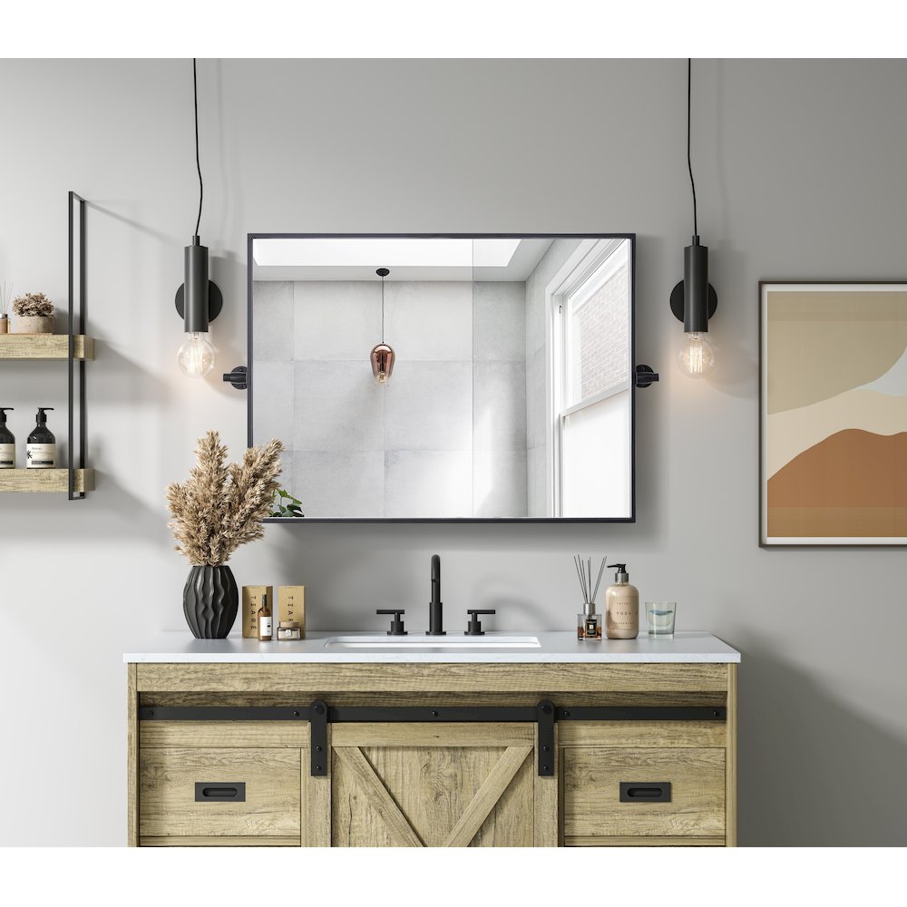 Amoura 24X32 Pivot Mirror In Black