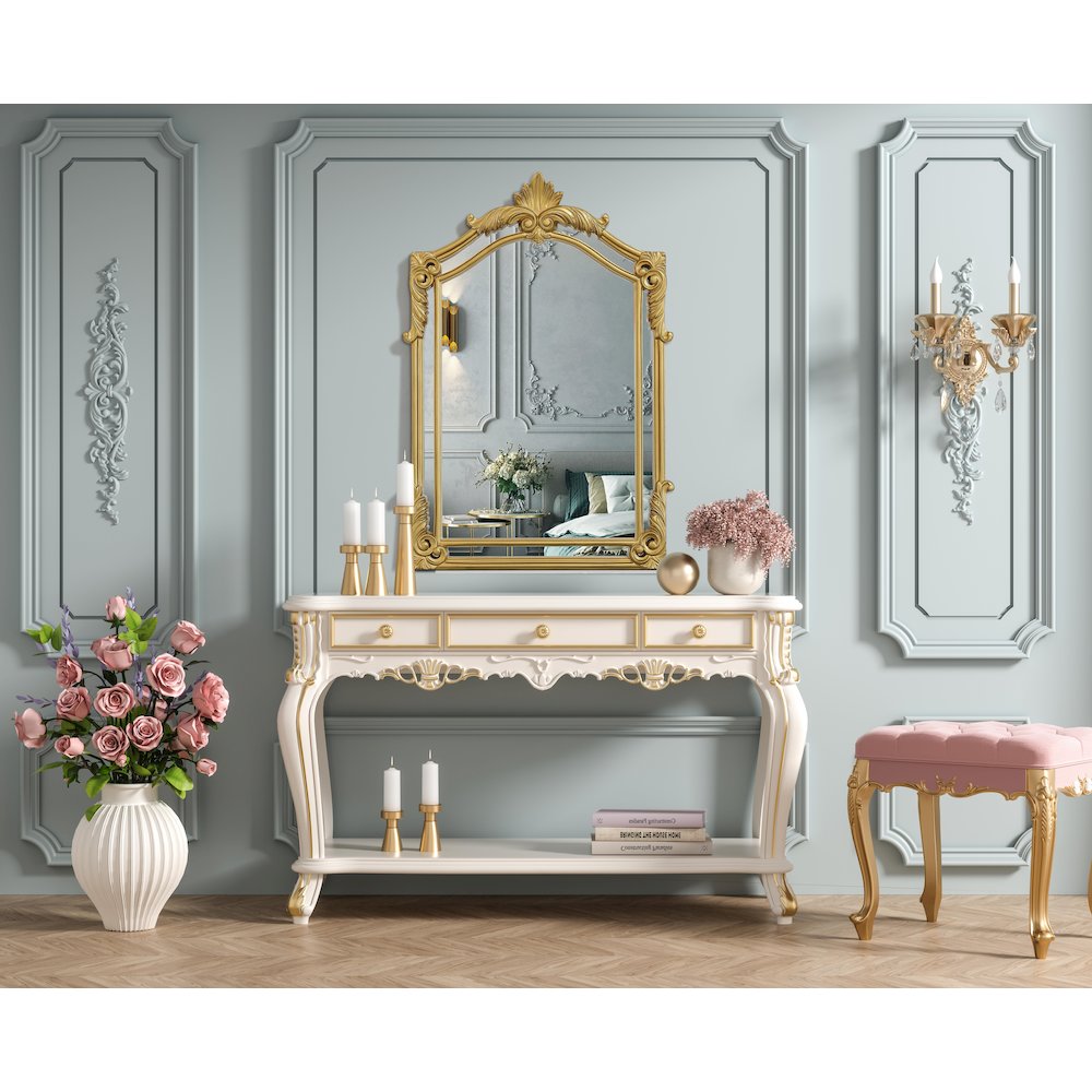 Madeline 28.5X42 Traditional Mirror In Gold Leaf
