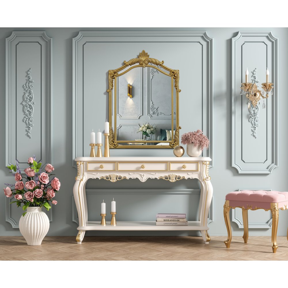 Madeline 31.5X42 Traditional Mirror In Gold Leaf