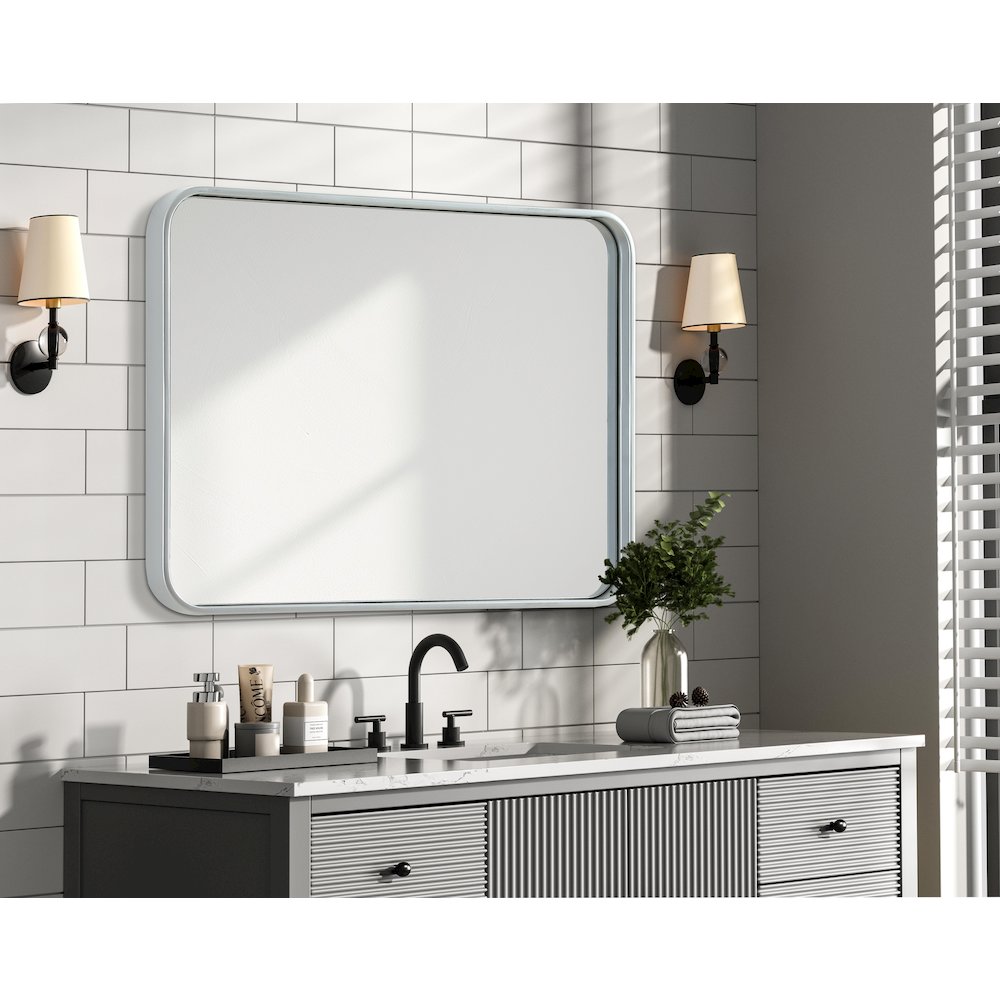 Contour Metal Rectangle Mirror 22x30 in Silver