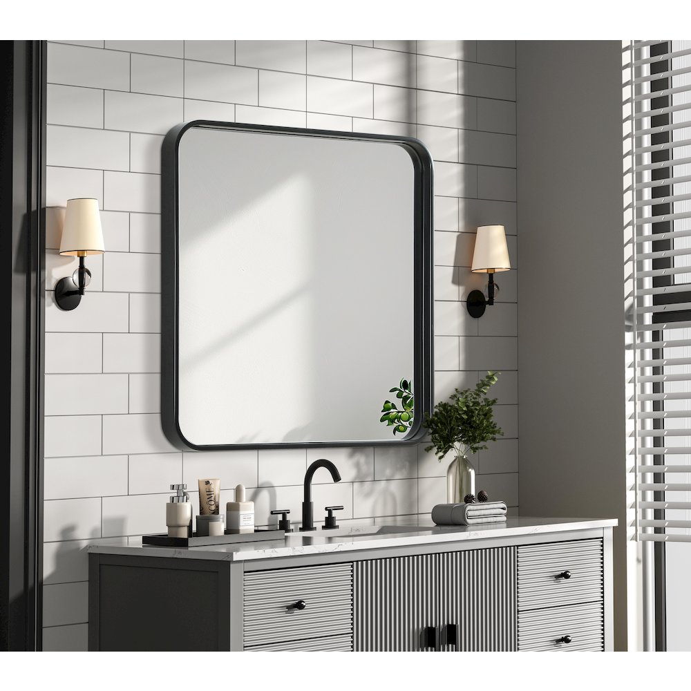 Contour Metal Square Mirror 24x24 in Black