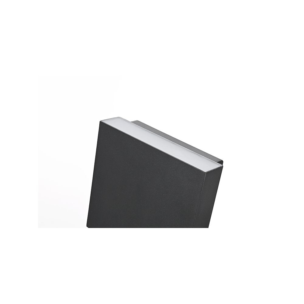 Creed 5.5 inch Outdoor Wall Sconce in Black