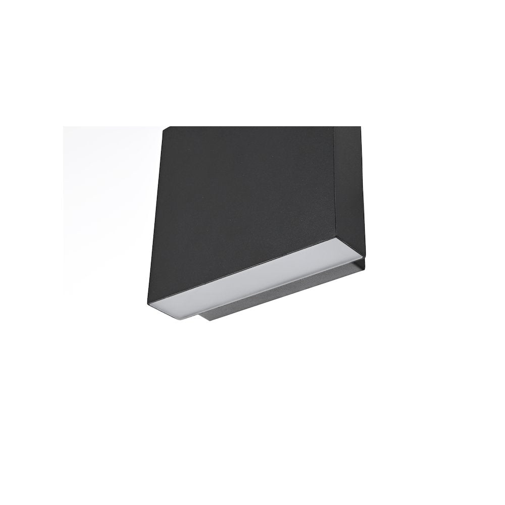 Creed 5.5 inch Outdoor Wall Sconce in Black