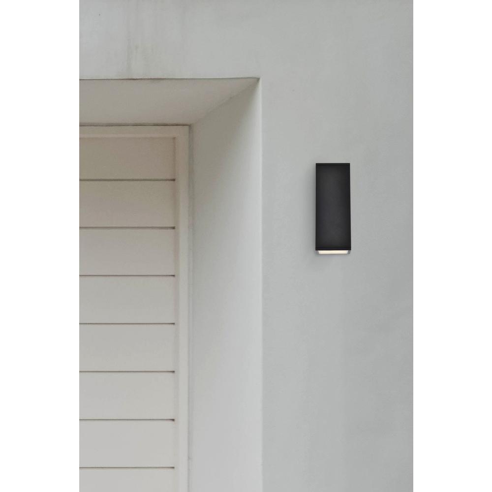 Raine Outdoor Wall in black