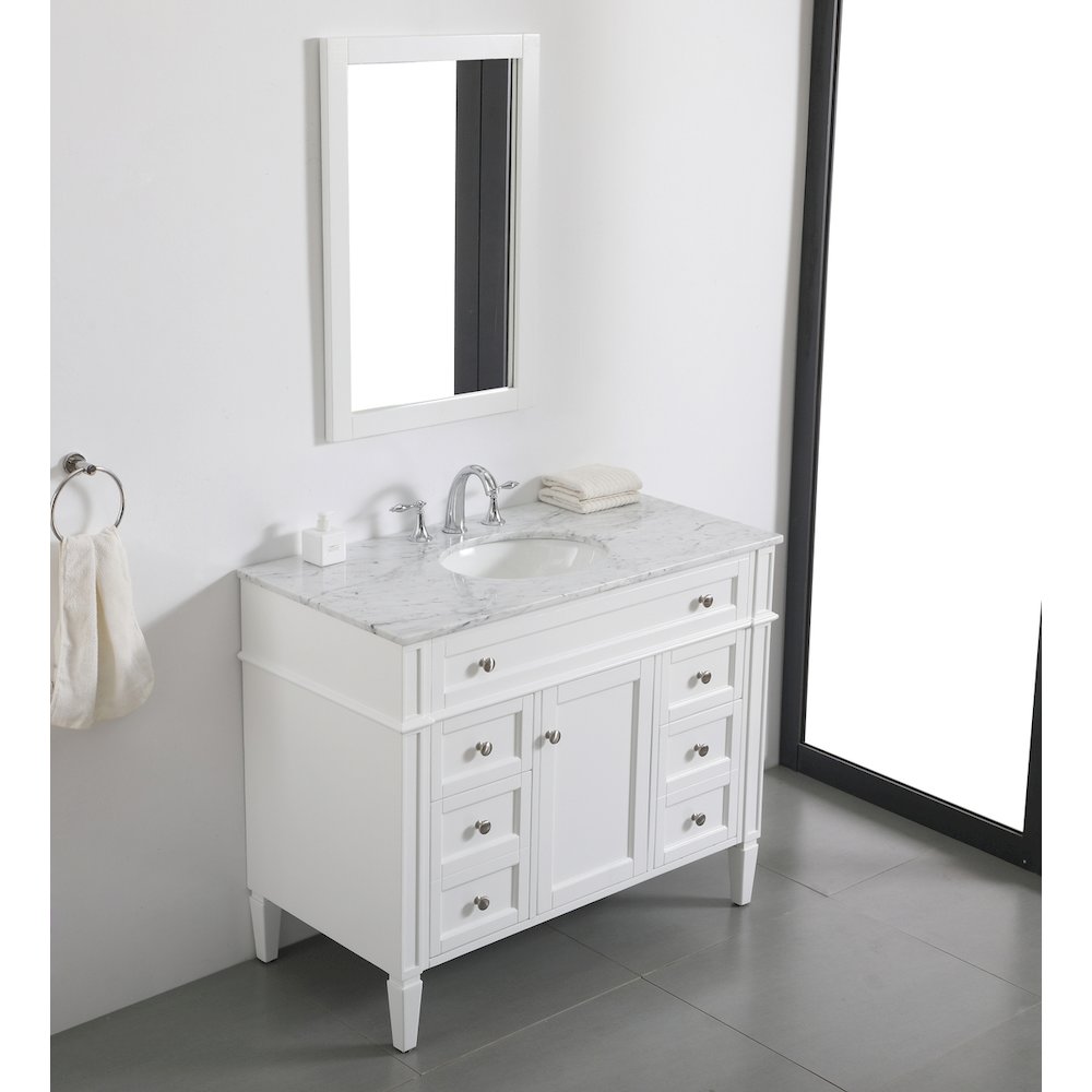 42 inch Single bathroom vanity in white