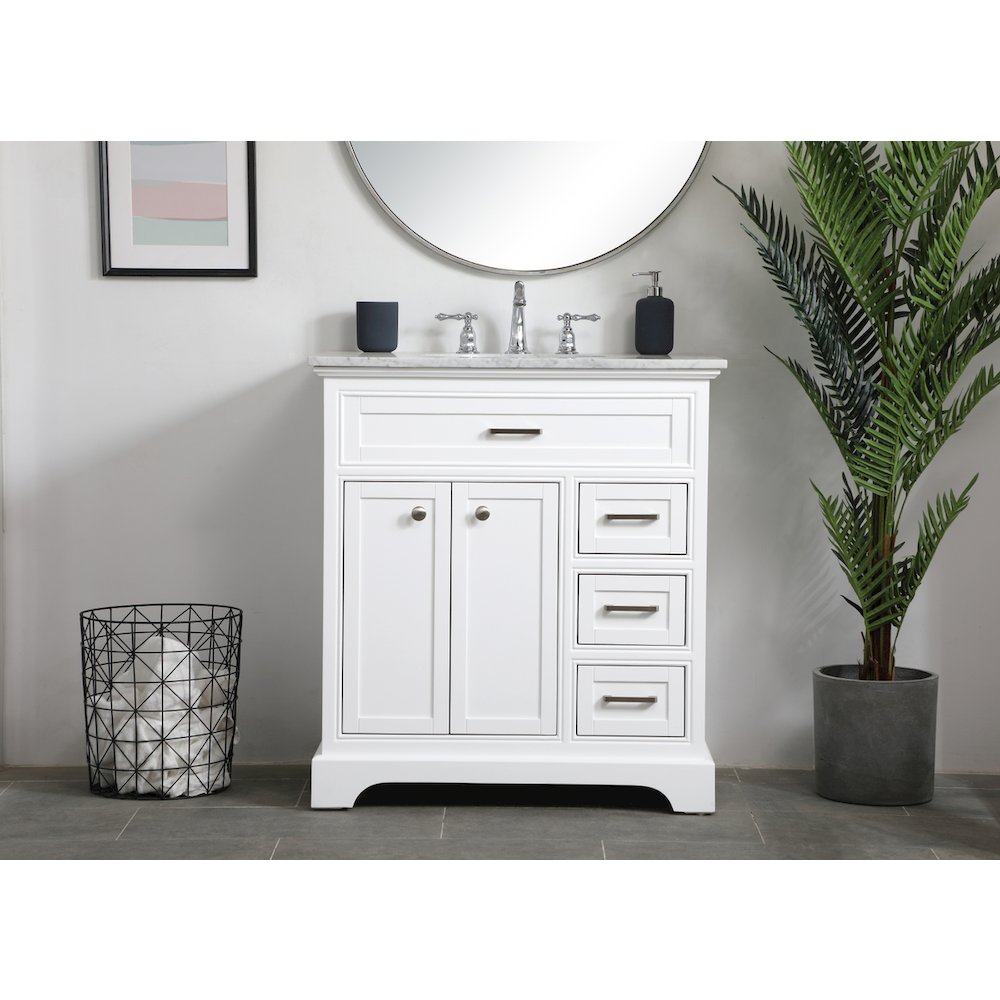 32 inch Single bathroom vanity in white