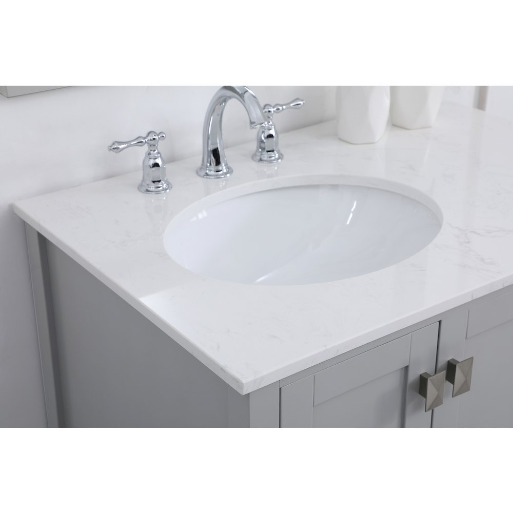 32 inch Single Bathroom Vanity in Gray