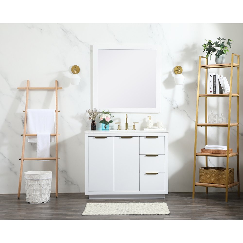 42 inch Single bathroom vanity in white