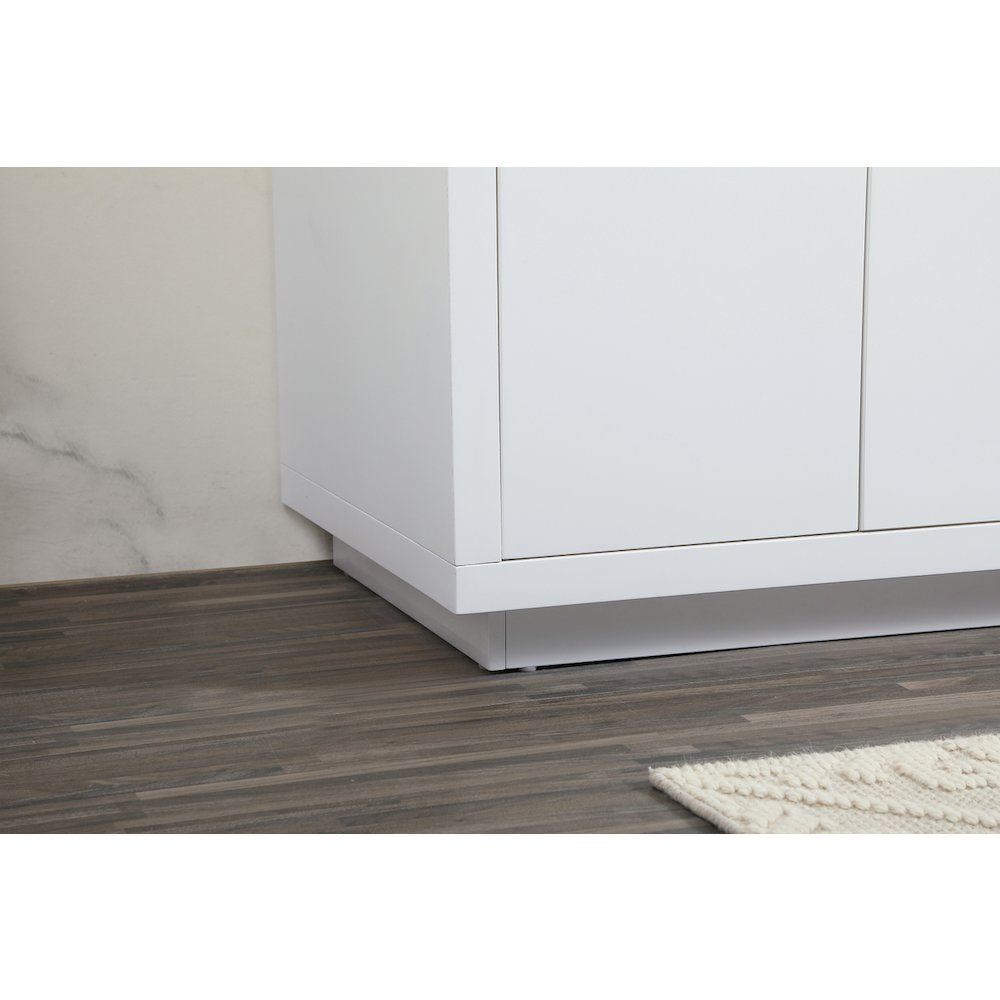 42 inch Single bathroom vanity in white