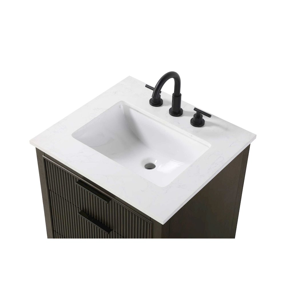 24 inch Single Bathroom Vanity in Chocolate Oak