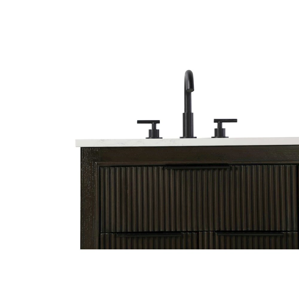 32 inch Single Bathroom Vanity in Chocolate Oak