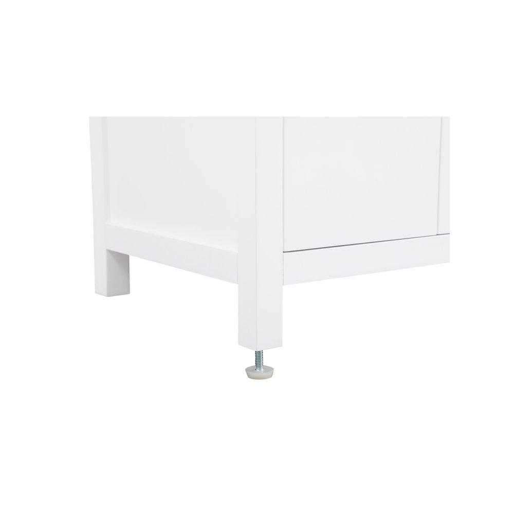 30 inch Single Bathroom Vanity In White with backsplash