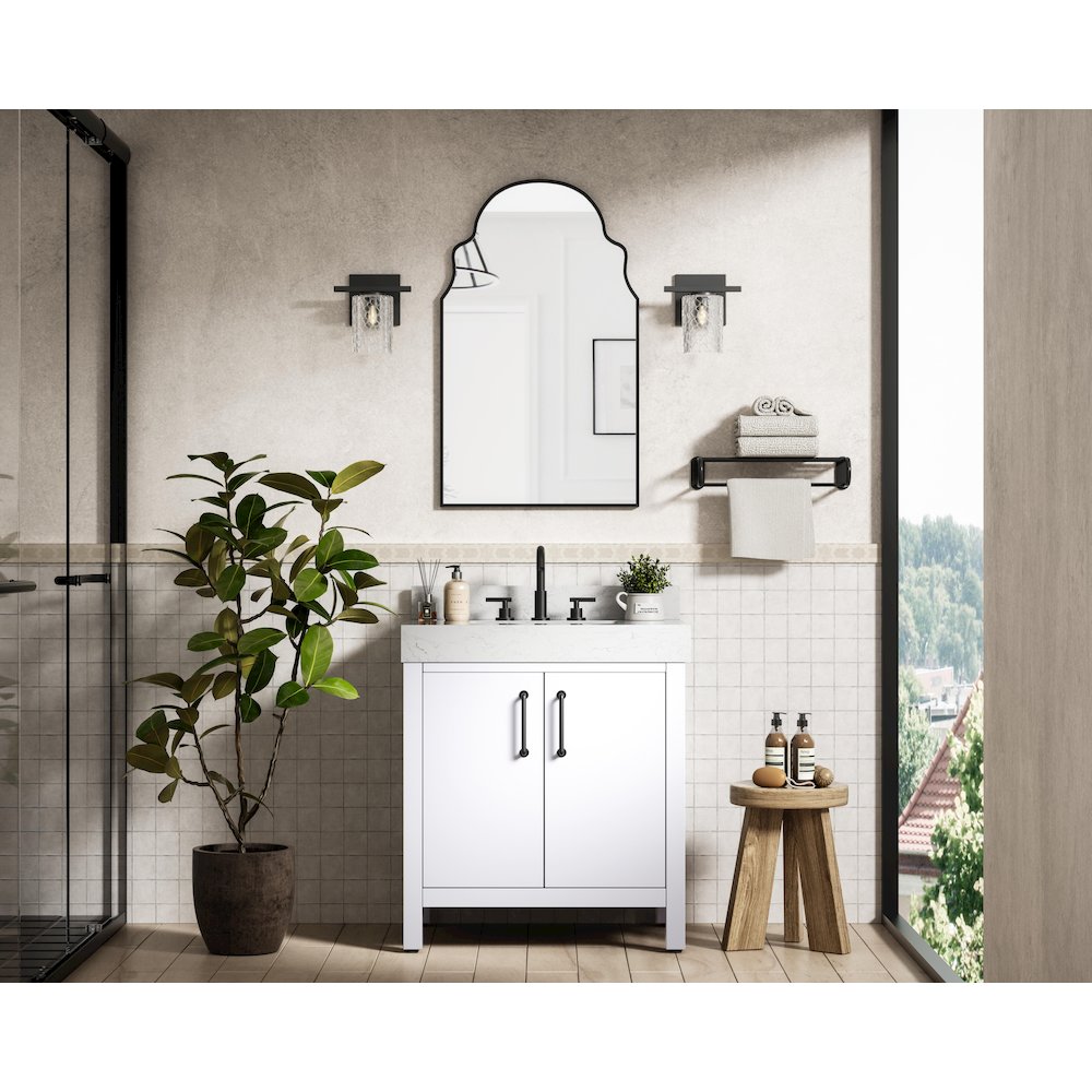 30 inch Single Bathroom Vanity In White with backsplash