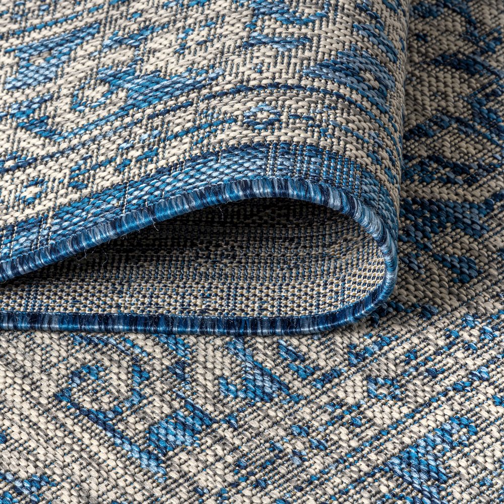 Sinjuri Medallion TetuWeave  Indoor/Outdoor  Rug