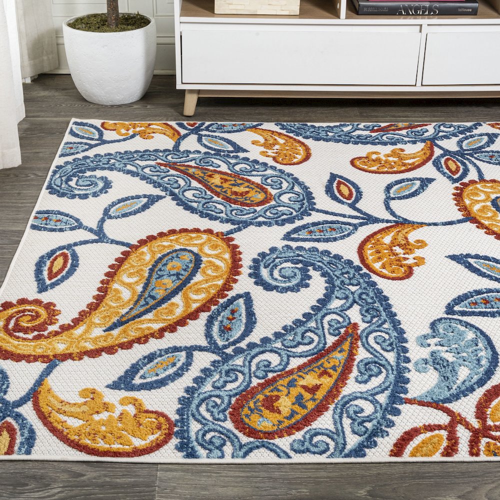 Julien Paisley High-Low Indoor/Outdoor Area Rug