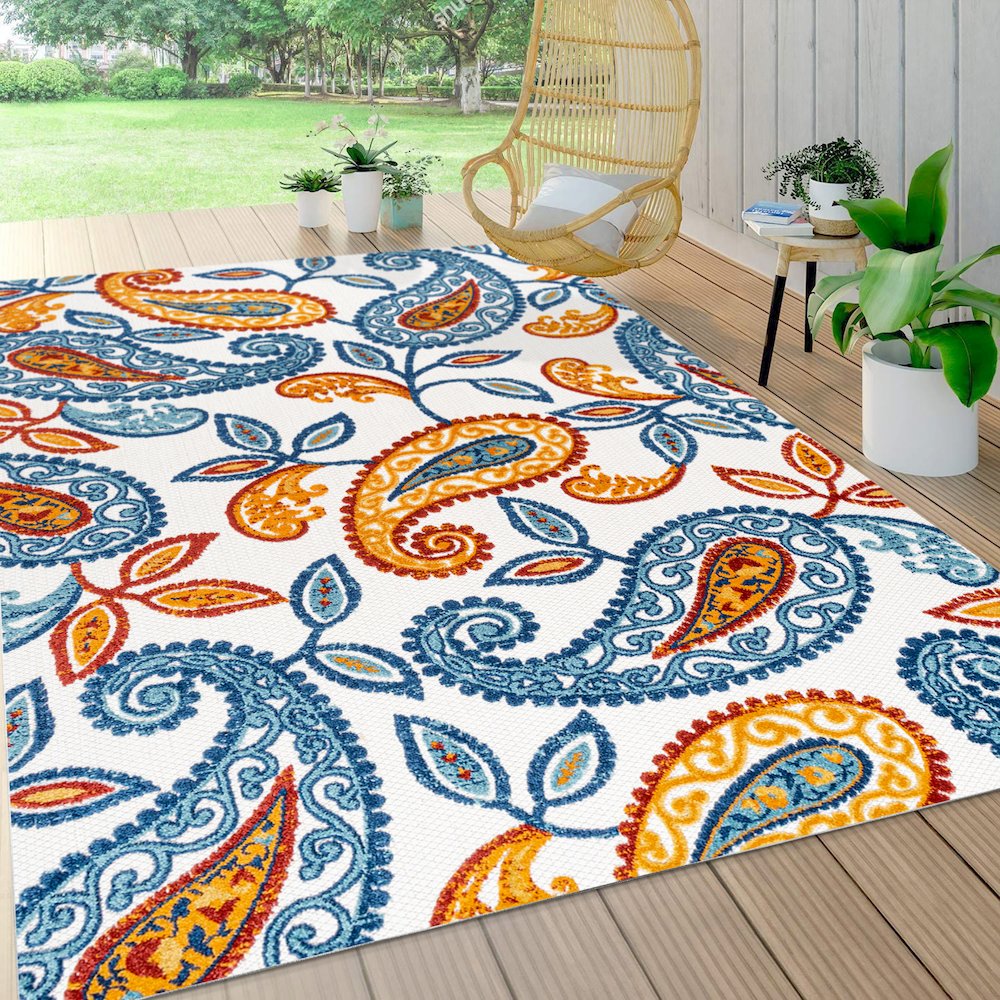 Julien Paisley High-Low Indoor/Outdoor Area Rug