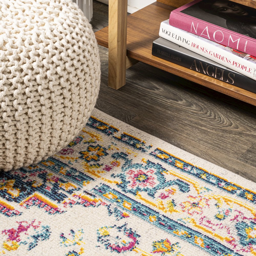 Brooklyn Geometric Medallion Area Rug