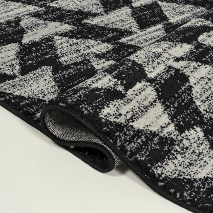 Aisha Moroccan Triangle Geometric Area Rug