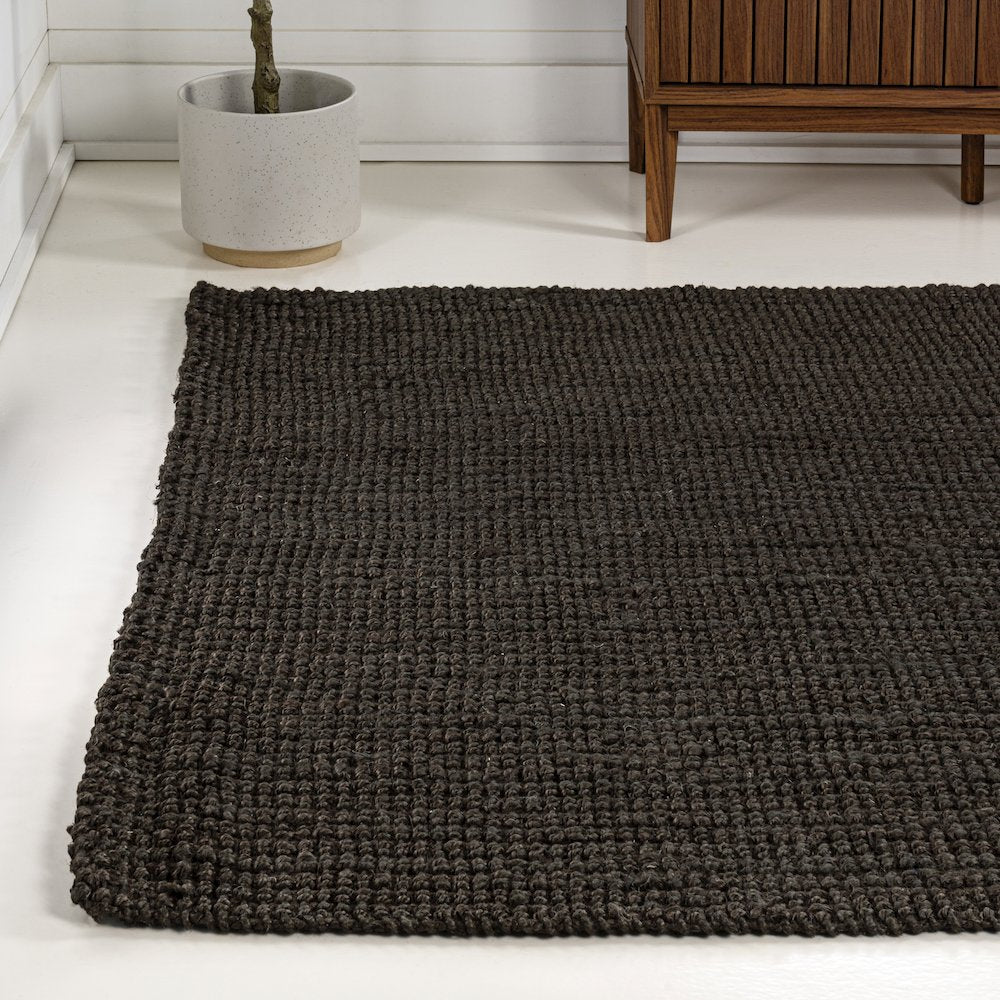 Pata Hand Woven Chunky Jute Area Rug