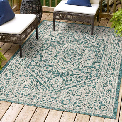 Sinjuri Medallion TetuWeaveIndoor/Outdoor  Rug