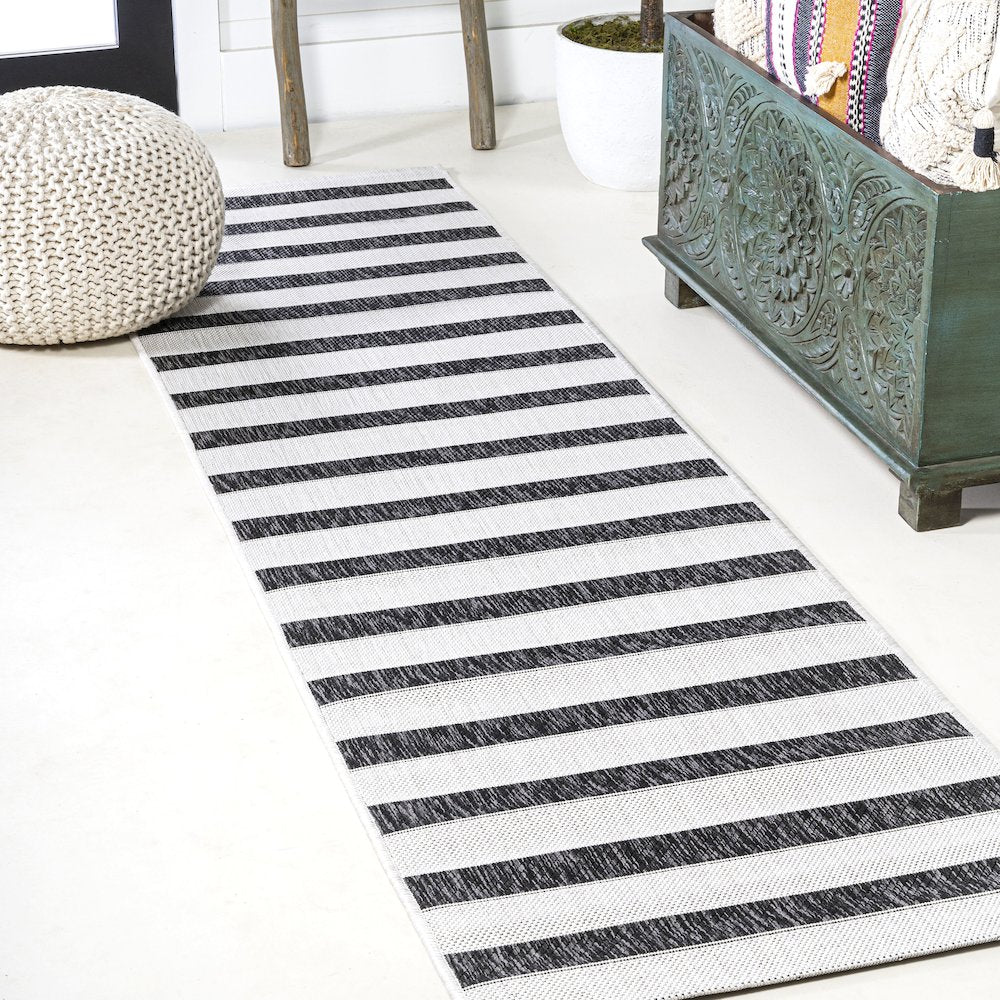 Aveiro Wide Stripe Indoor/Outdoor Area Rug
