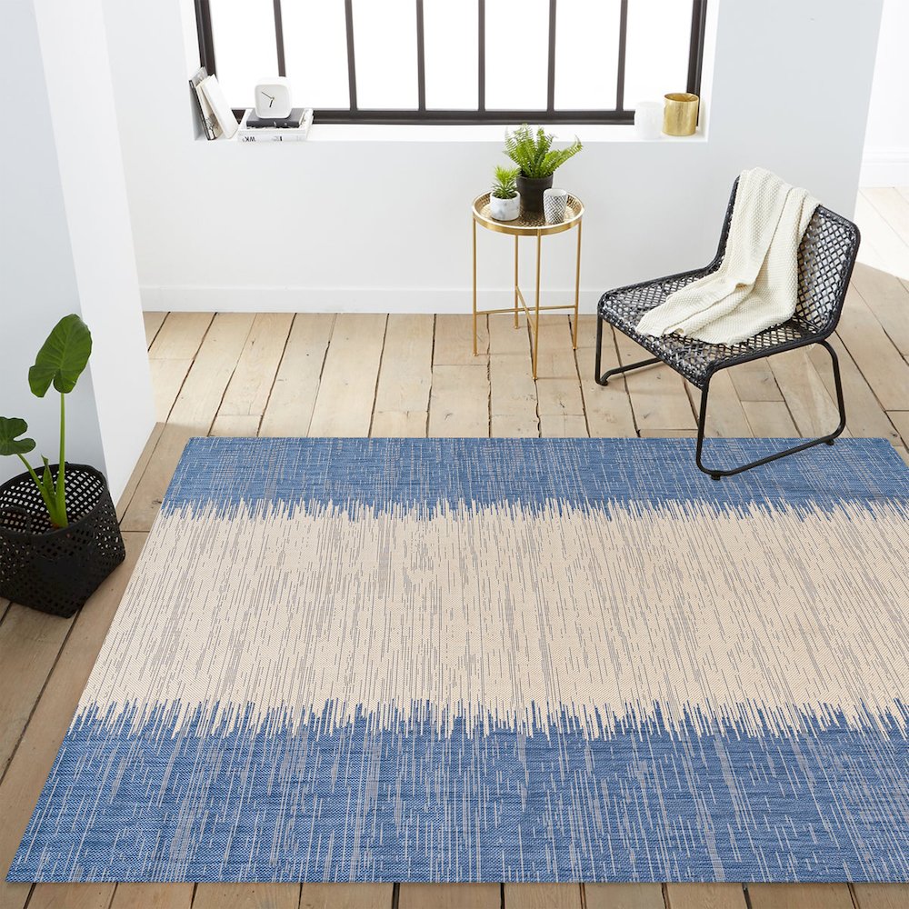 Tavira Modern Strie Indoor/Outdoor Area Rug