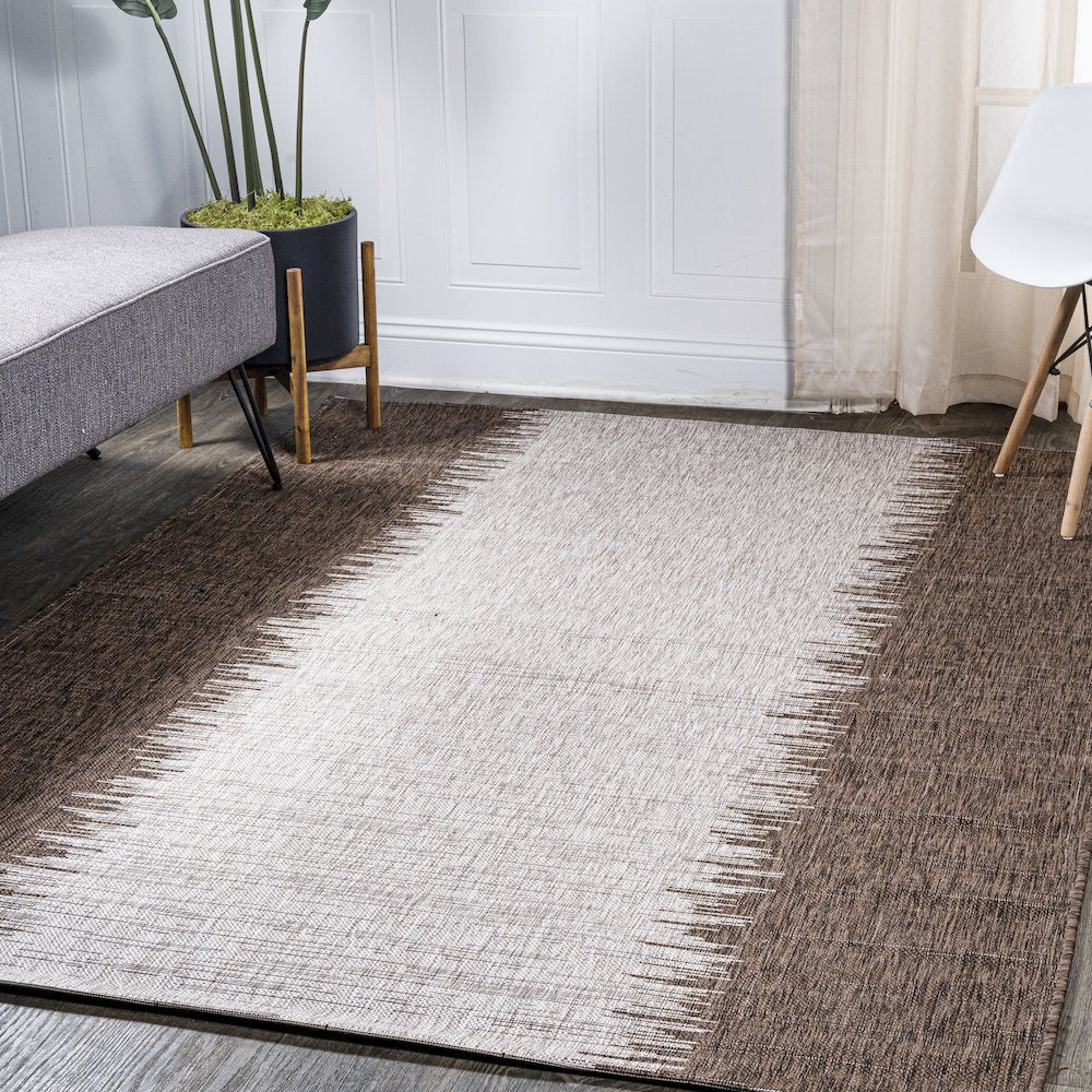 Tavira Modern Strie Indoor/Outdoor Area Rug
