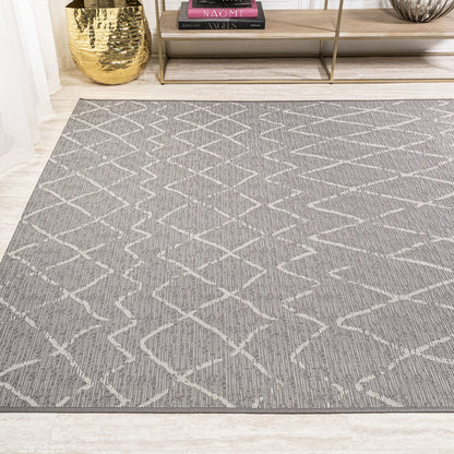 Madaba Moroccan Trellis Indoor/Outdoor Area Rug