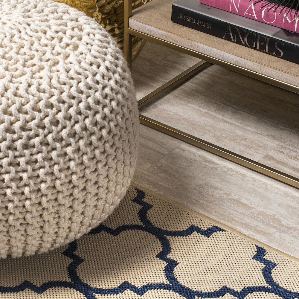 Arabesque Ogee Trellis Indoor/Outdoor Area Rug