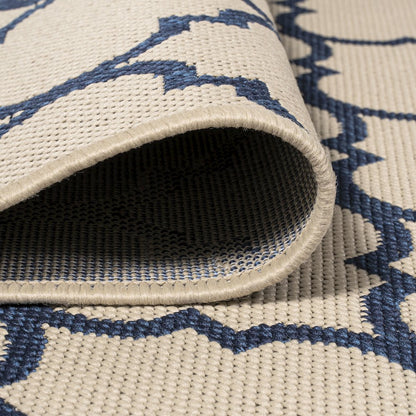 Arabesque Ogee Trellis Indoor/Outdoor Area Rug