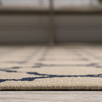 Arabesque Ogee Trellis Indoor/Outdoor Area Rug