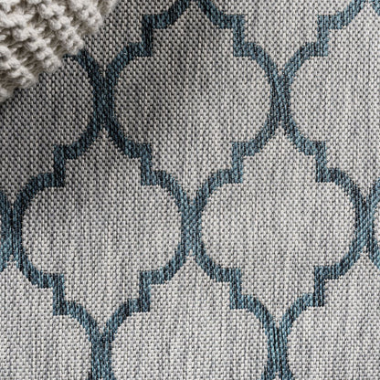 Arabesque Ogee Trellis Indoor/Outdoor Area Rug