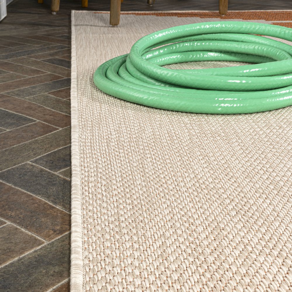 Vinales Diamond Stripe Indoor/Outdoor Area Rug