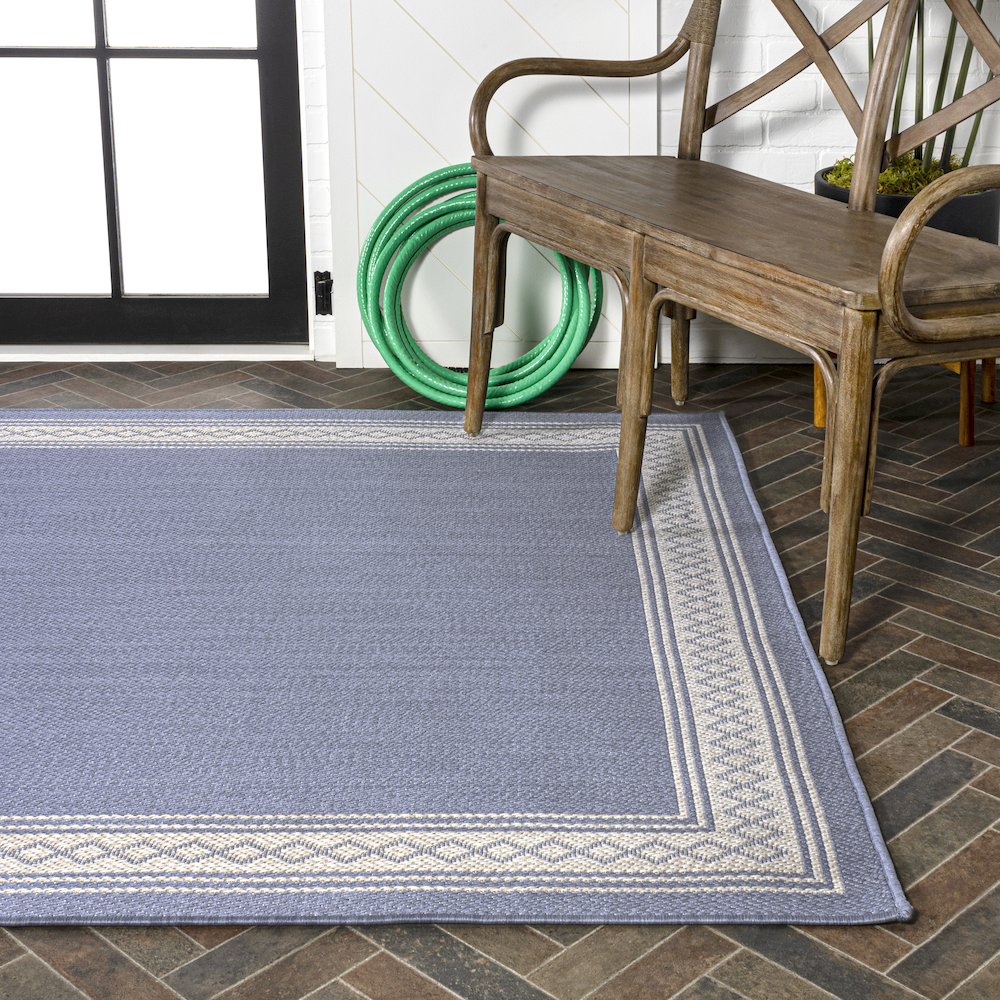 Lucia Classic Diamond Border Indoor/Outdoor Area Rug