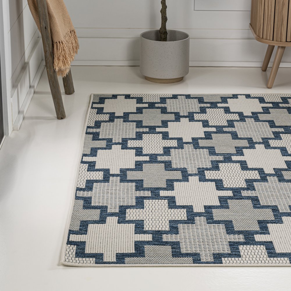 Cyrus Modern Geometric Tile Pattern Indoor/Outdoor Area Rug