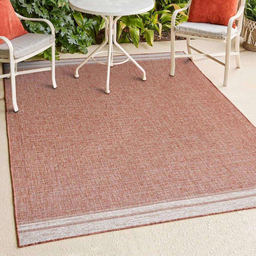 Alda Modern Minimalist Mingled Solid Indoor/Outdoor Area Rug