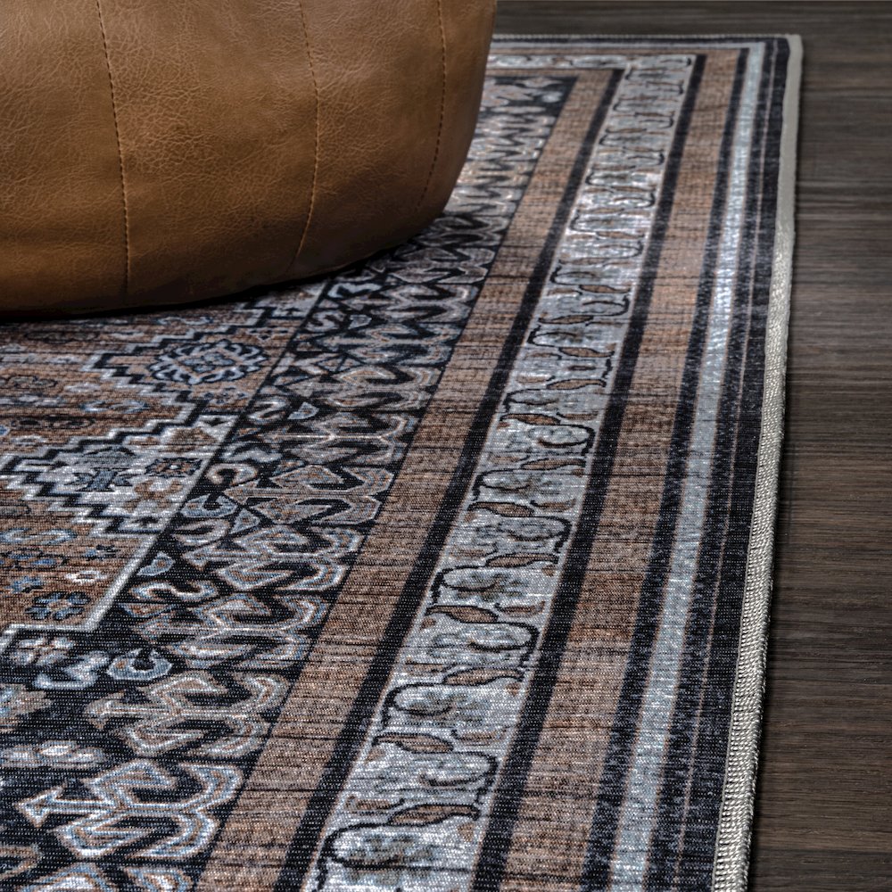 Dalyan Geometric Medallions Machine-Washable Area Rug