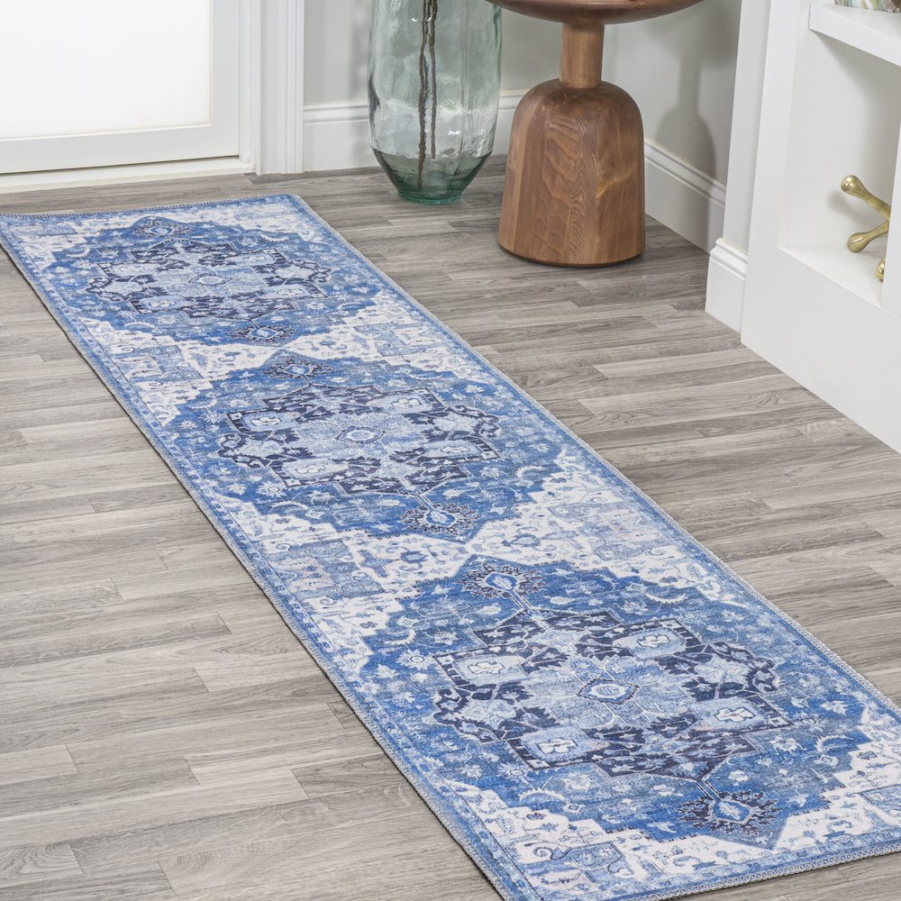 Maris Ornate Medallion Machine-Washable Runner Rug