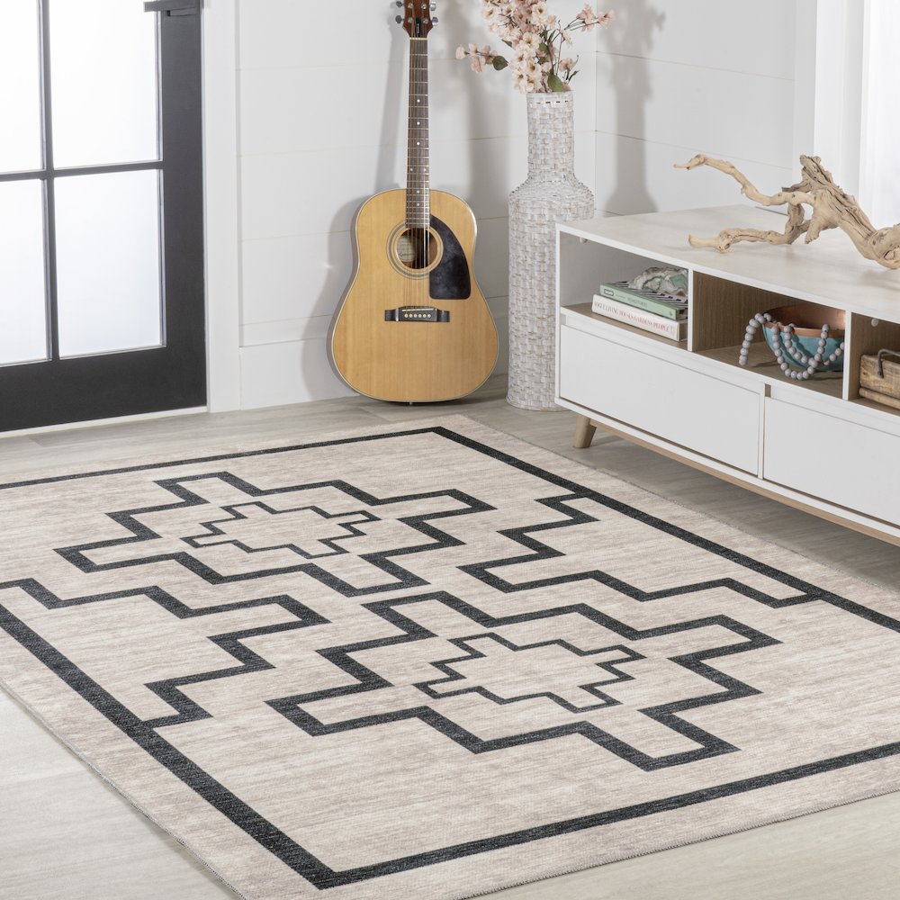 Ashkii Minimalist Medallion Machine Washable Area Rug