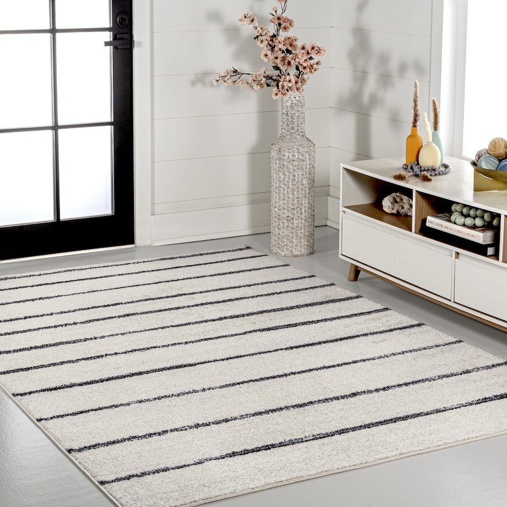Williamsburg Minimalist Stripe Area Rug