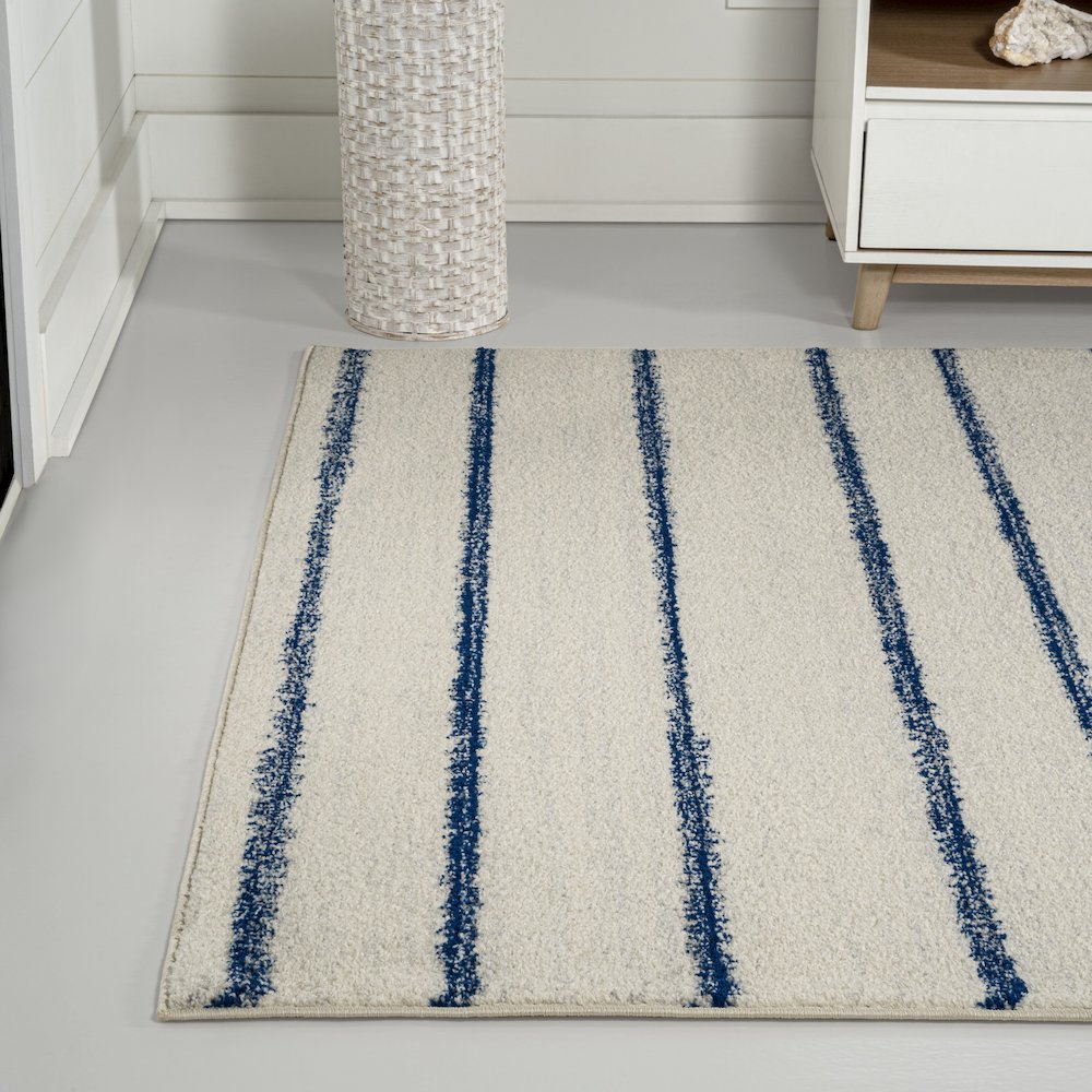 Williamsburg Minimalist Stripe Area Rug