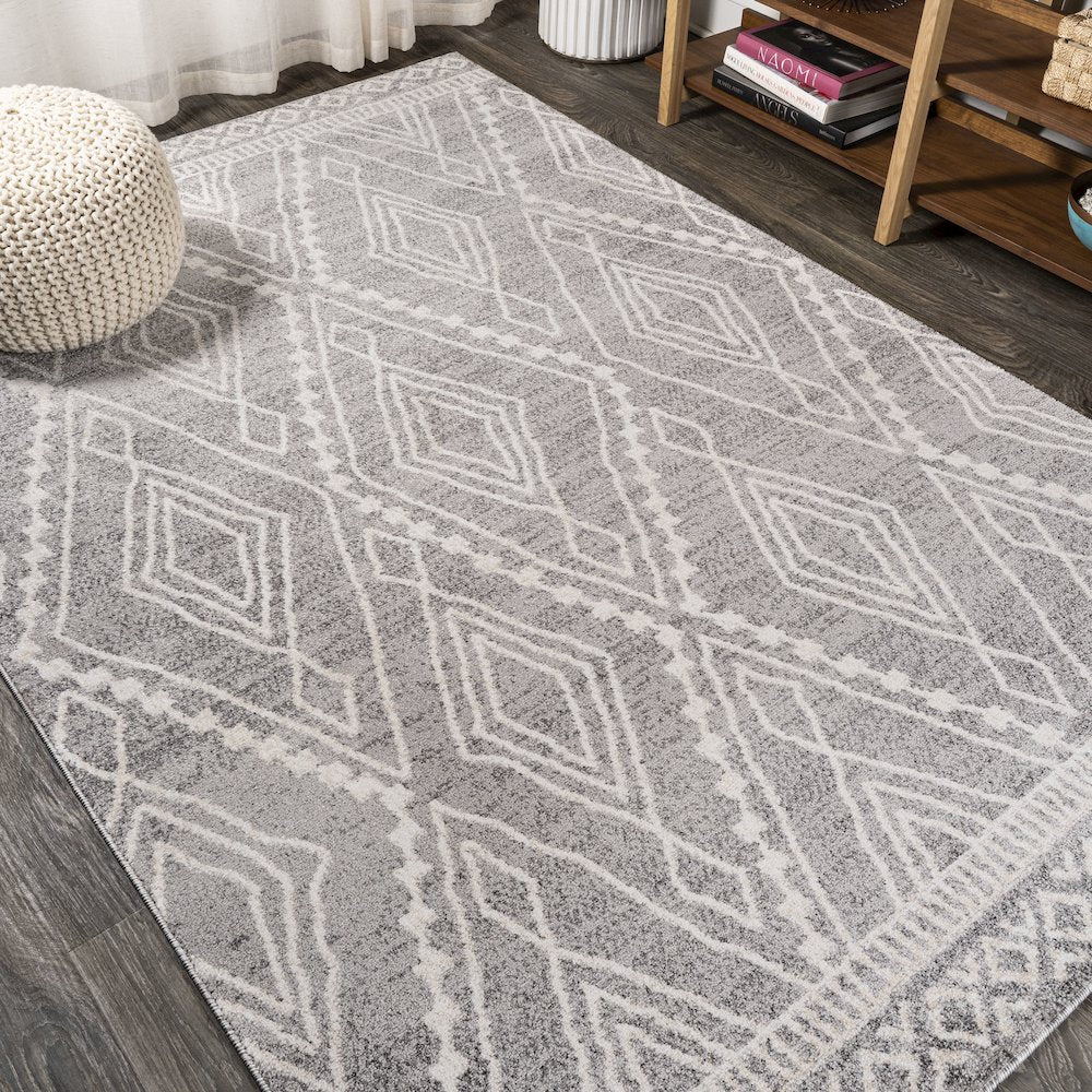 Rih Moroccan Style Diamond Area Rug