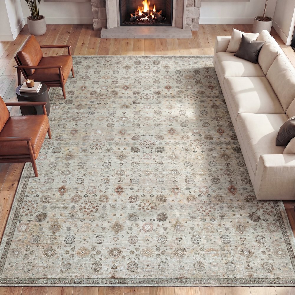 Petunia Distressed All-Over Floral Border Non-Slip Machine-Washable Indoor Area