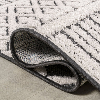 Ormond High-Low Modern Trellis Geometric Area Rug