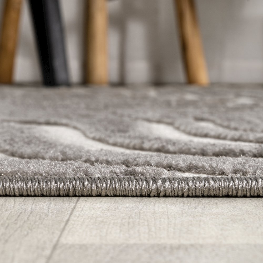 Maribo Abstract Groovy Striped Area Rug