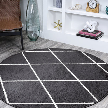 Cole Minimalist Diamond Trellis Area Rug